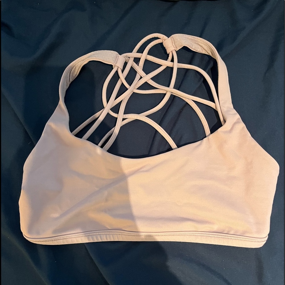 Lululemon Free to be Wild sports bra